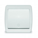 Переключатель проходной 1-кл. ОП Клио 10А IP44 бел. UNIVersal К2230