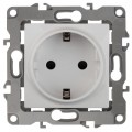 Розетка 1-м СП Эра12 12-2102-01 16А IP20 16AX 250В 2P+E Schuko защ. шторки механизм бел. Эра Б0014687