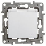 Розетка 1-м СП Etika 16А IP44 250В 2P+E с заземл. защ. шторки с крышкой немецк. стандарт безвинт. клеммы механизм бел. Leg 672232